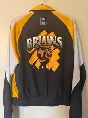 adidas Men's Boston Bruins Reverse Retro Hockey Jacket